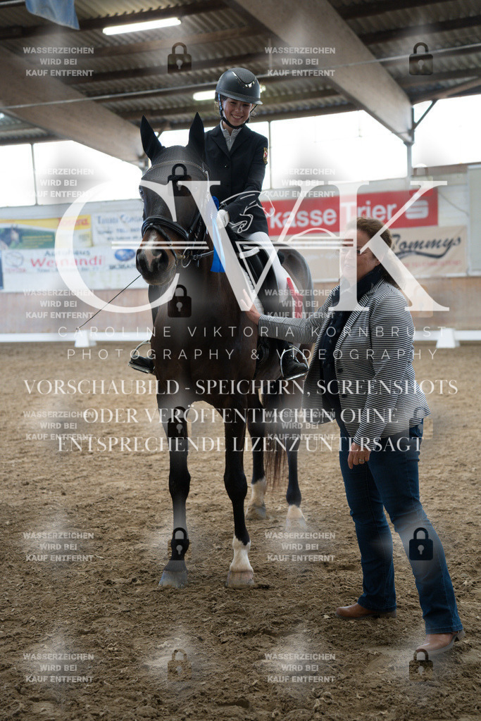 CK703056 | Turnierfotografie Pferdefotografie Trier Rheinland-Pfalz Pferdesport Reitsport Tierfotografie Sportfotografie Pferdevideo Pferdevideografie Equestrianvideography equestrianphotography  - Realisiert mit Pictrs.com