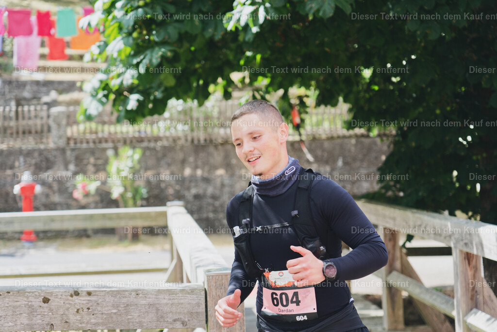cineathletes-2025-07-12-12-03-3 | Sportfotografie rund um Obstacle Course Racing und Trail Run - Realisiert mit Pictrs.com