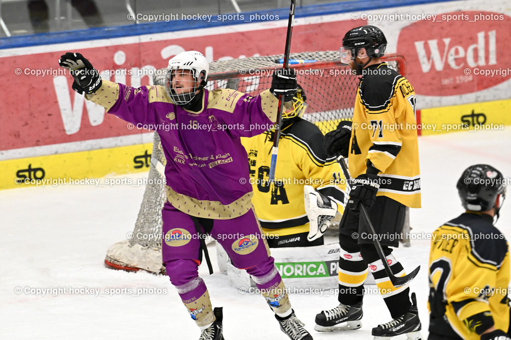 EC Kellerberg vs. EC Arnoldstein | Jubel #16 Tischner Lukas EC Kellerberg, #71 Bachlechner Markus EC Arnoldstein, #11 Santner Christian EC Arnoldstein, EC Kellerberg vs. EC Arnoldstein, EC Kellerberg vs. EC Arnoldstein am 03.02.2025 in Villach (Stadthalle Villach), Austria, (Photo by Bernd Stefan)