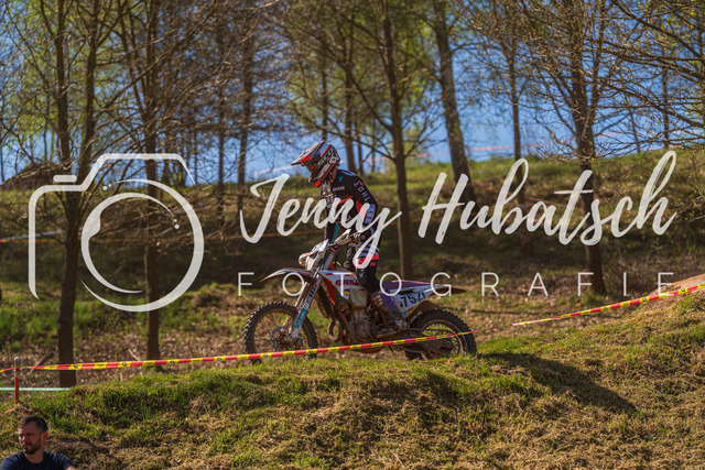JHF.ECHT.4h.Samstag1314 | jennyhubatsch-endurofotografie