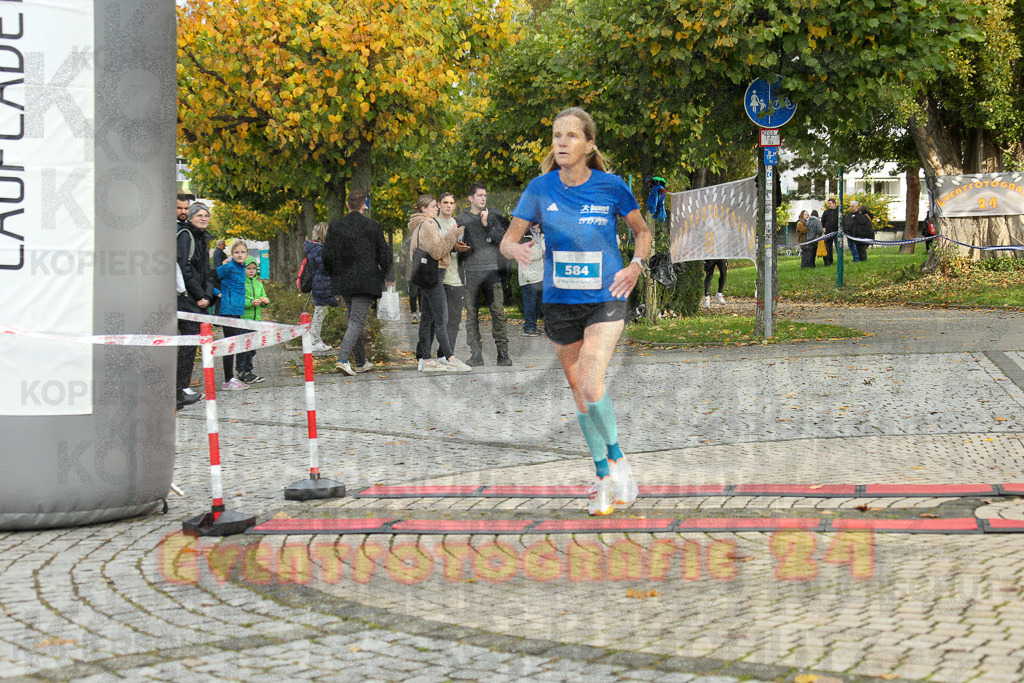 241020_1002_EX1_7514 | Sportfotografie im Rhein-Sieg Kreis, Köln, Bonn, NRW, Rheinland Pfalz, Hessen, etc. Unser Tätigkeitsfeld umfasst den Laufsport vom Volkslauf über den Marathon, Duathlon, Triathon bis zum Ultralauf wie Kölnpfad Ultra oder Schindertrail.