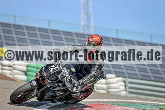 spof7369 | Professionelle Fotos von Sportveranstaltungen, aber auch Hochzeiten und anderen Events. - Realisiert mit Pictrs.com