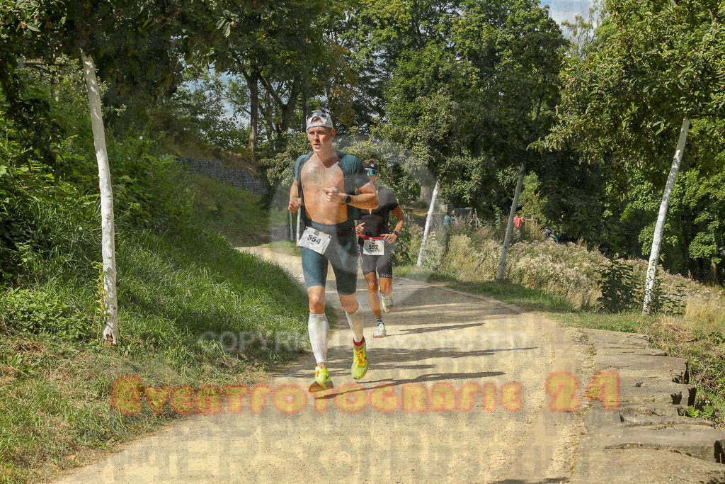 250824_1410_EX1_5270 | Sportfotografie im Rhein-Sieg Kreis, Köln, Bonn, NRW, Rheinland Pfalz, Hessen, etc. Unser Tätigkeitsfeld umfasst den Laufsport vom Volkslauf über den Marathon, Duathlon, Triathon bis zum Ultralauf wie Kölnpfad Ultra oder Schindertrail.