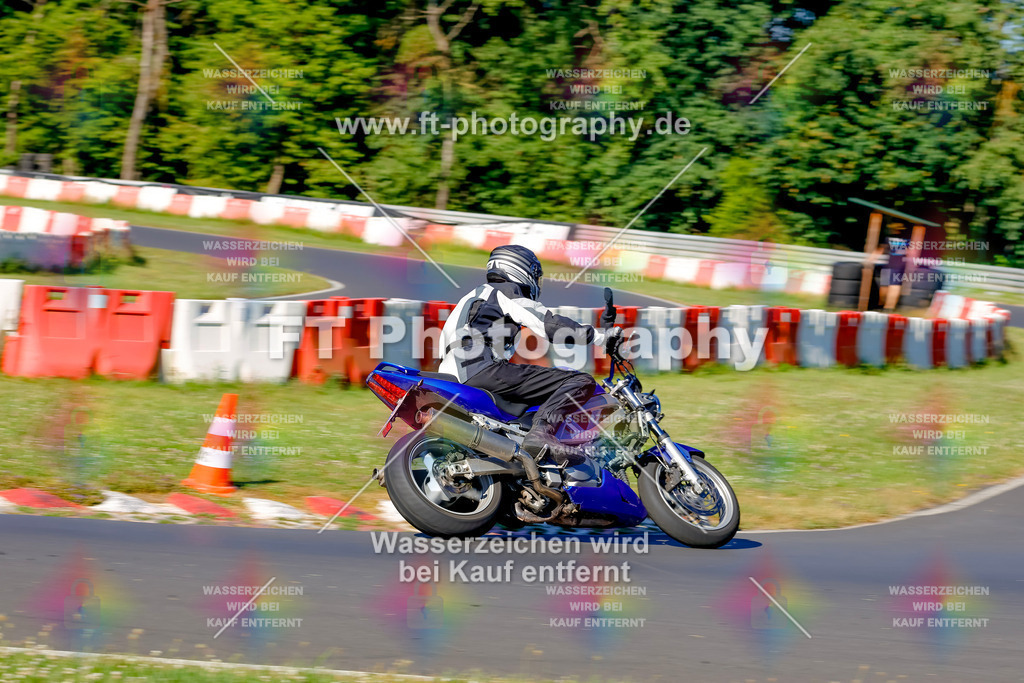 _MOT5265 | Hier findet Ihr Bilder von Touristenfahrten auf der Nürburgring Nordschleife oder von anderen Veranstaltungen die ich besucht habe. Viel Spass beim Durch Schauen 