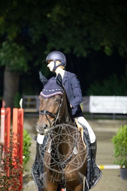 2B4A2011 | pixelfaenger - Realisiert mit Pictrs.com