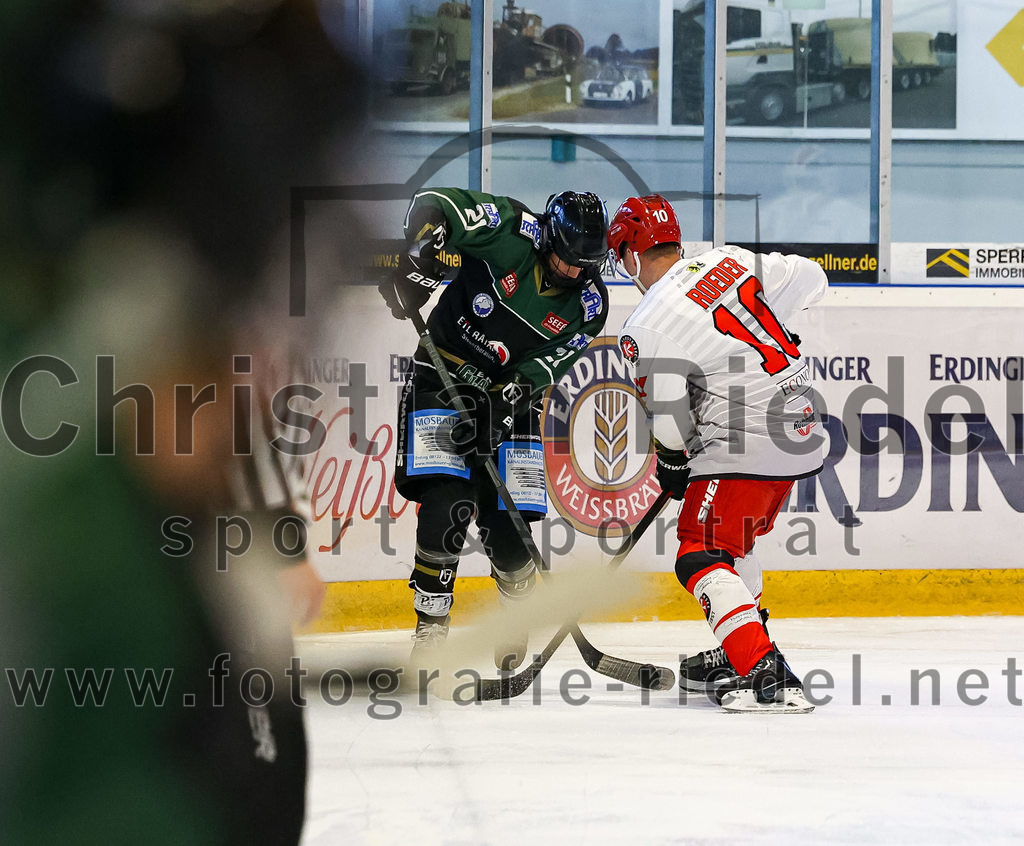 2022-09-25_044_TSV_Erding_gegen_EHC_Klostersee | Erding, Deutschland, 25.09.2022:
Eishockey, Bayernliga 2022 / 2023, Testspiel, TSV Erding gegen EHC Klostersee, Endergebnis: 8:2

Foto: Christian Riedel / fotografie-riedel.net