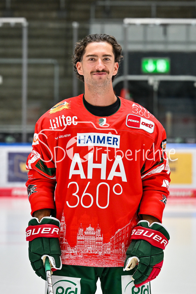 Augsburger Panther 2025/26 | im Bild Leon VAN DER LINDE (Augsbuerger Panther #43) / Einzelfoto / Freisteller / Media Day Augsburger Panther: Curt-Frenzel Stadion am 06.08.2025