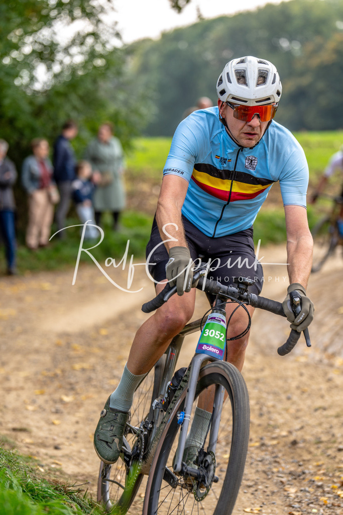 Ralf Eppink Photography 20251012_DSC03688 | Sportfotografie, Eventfotografie, Porträtfotografie, Radsport Fotograf, Triathlon Fotograf, Düsseldorf Fotograf, Köln Fotograf, Actionfotografie, Teamfotografie, Peoplefotografie, Business Portraits, Veranstaltungsfotografie, Reportagefotografie - Realisiert mit Pictrs.com