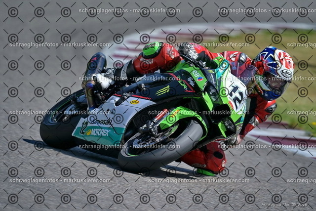 26BT02-1248 | markuskiefer.com - Realisiert mit Pictrs.com