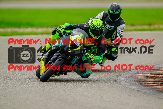 MaZZes_Fotomatrix_20241003_6007705_0925 | GRUEN