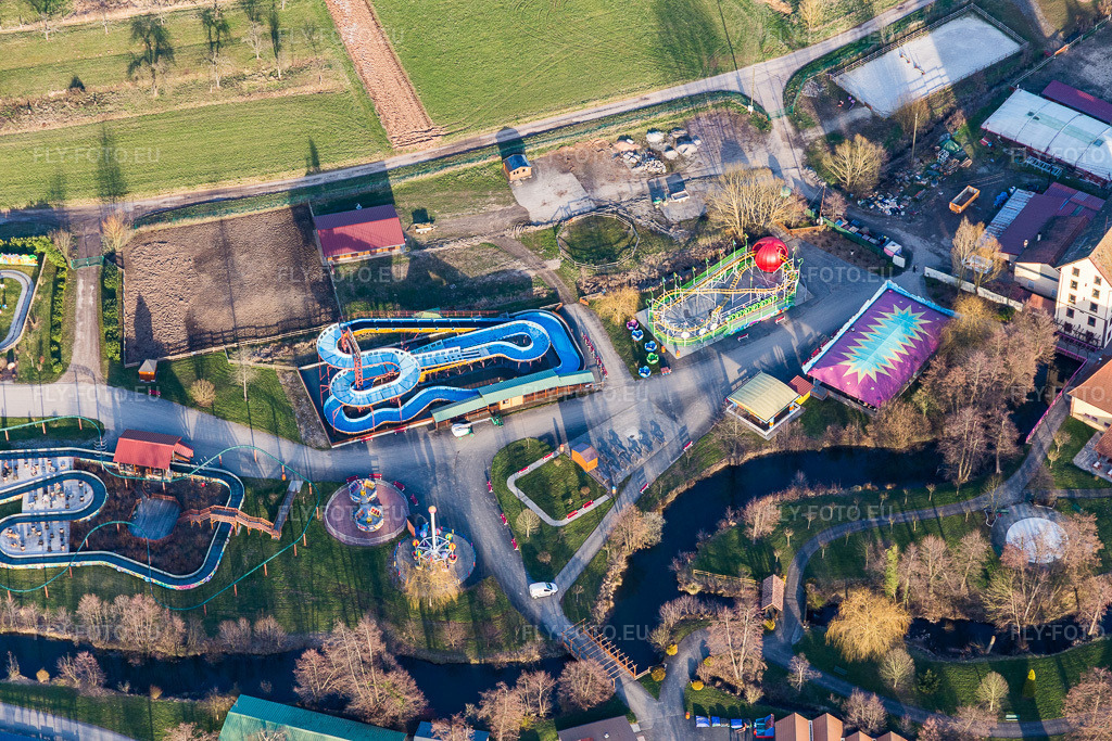 Vue aérienne: Centre de loisirs - Parc d'attractions Didiland à Morsbronn-les-Bains dans le département Bas Rhin, France. Photo: IMG_104958.jpg prise le 21/03/2018 par Werner Riehm/FLY-FOTO.eu – Résolution de l'original: 5472 x 3648 px