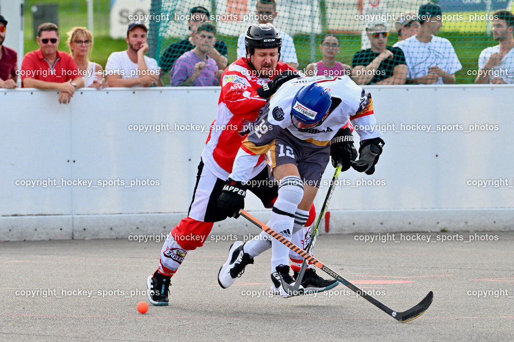 VAS Ballhockey vs. HSC Eagles Poggersdorf | #9 Götzhaber Daniel, #12 Duricky Jan, VAS Ballhockey vs. HSC Eagles Poggersdorf, VAS Ballhockey vs. HSC Eagles Poggersdorf am 14.07.2024 in Villach (Alpen Arena ), Austria, (Photo by Bernd Stefan)