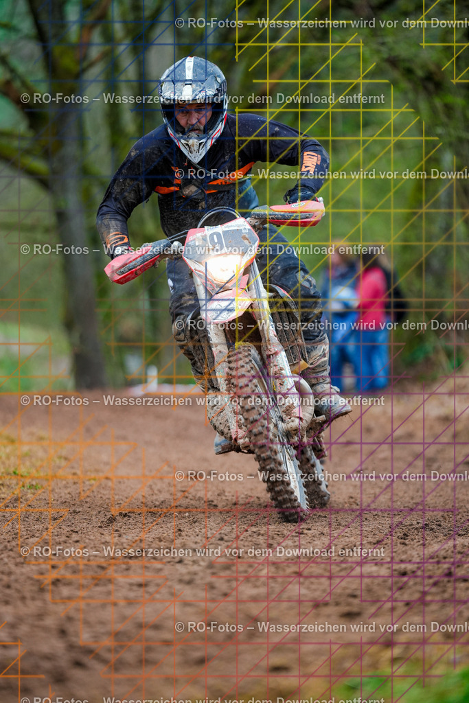 4 Lauf Mernes-501 | Sportfotografie von RO-Fotos: Motorsport, Motocross, Enduro, Laufveranstaltungen und Triathlon. Professionelle Fotos von Sportlern und Events. - Realisiert mit Pictrs.com