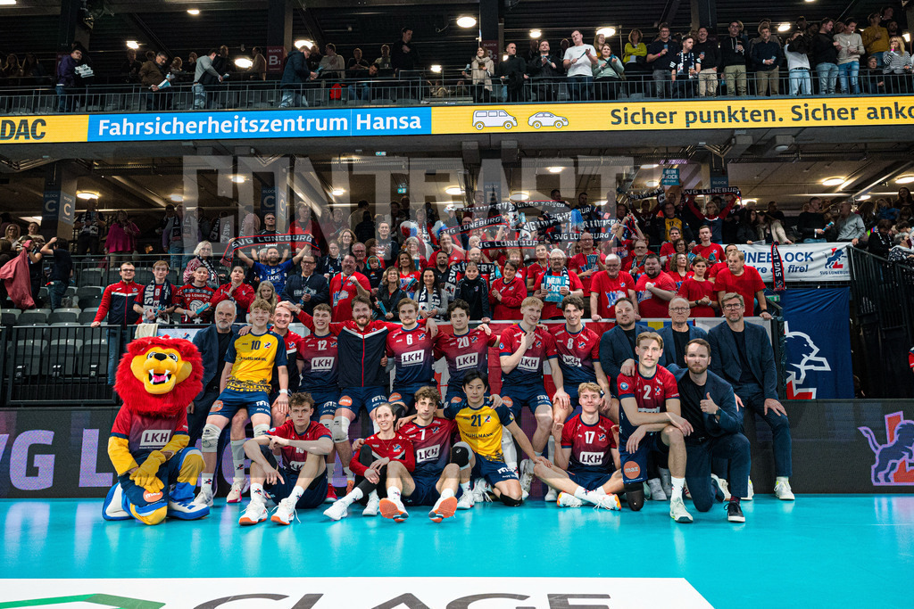 Volleyball I Herren I Saison 2025/2026 I Bundesliga I 8. Spieltag I SVG Lüneburg - FT 1844 Freiburg | CONTRAST ZERØ MEDIA - Realisiert mit Pictrs.com