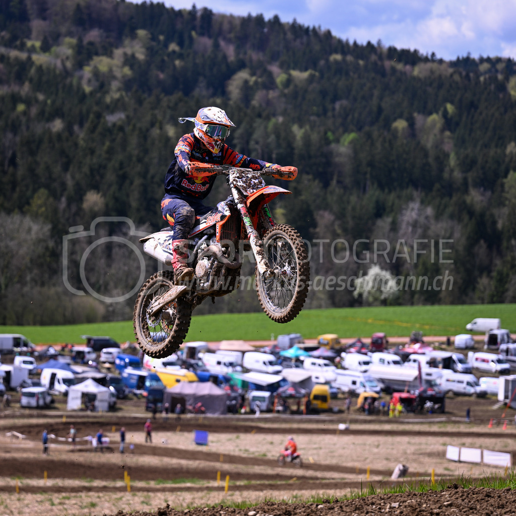 Motocross Schlatt bei Winterthur - 29. April 2023 | #32 Sohm Sascha aus Berneck (CH) auf KTM in der Kategorie Hobby Open am Motocross Schlatt bei Winterthur, 29. April 2023.
Instagram: @mx_schlatt | @mc_wila | @sam_schweiz
Bild: Sportfotografie Markus Aeschimann | www.markus-aeschimann.ch - Realisiert mit Pictrs.com