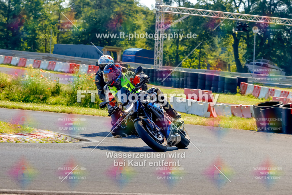 _MOT8963 | Hier findet Ihr Bilder von Touristenfahrten auf der Nürburgring Nordschleife oder von anderen Veranstaltungen die ich besucht habe. Viel Spass beim Durch Schauen 