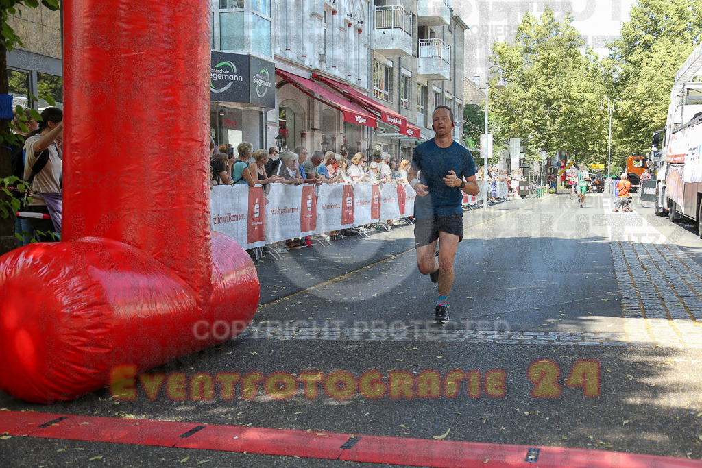 250621_1154_EX1_4305 | Sportfotografie im Rhein-Sieg Kreis, Köln, Bonn, NRW, Rheinland Pfalz, Hessen, etc. Unser Tätigkeitsfeld umfasst den Laufsport vom Volkslauf über den Marathon, Duathlon, Triathon bis zum Ultralauf wie Kölnpfad Ultra oder Schindertrail.