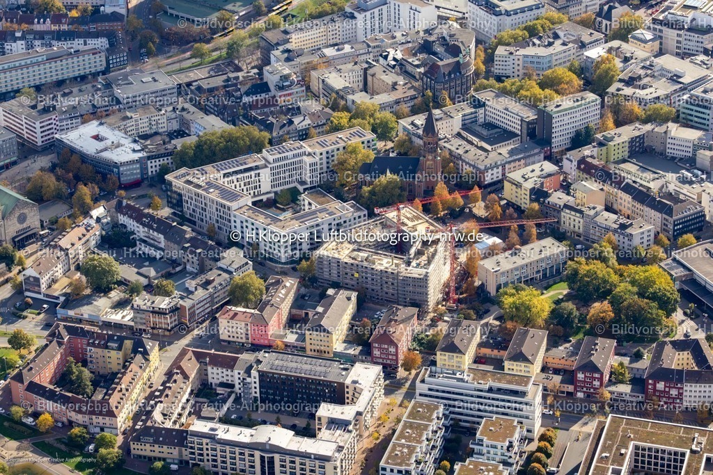Luftbild Essen-6912 | Luftbildfotografie Lufbild Kirchengebäude der Kreuzeskirche in Essen im Bundesland Nordrhein-Westfalen, Deutschland - Realisiert mit Pictrs.com