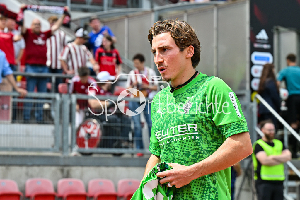 1. FC Nürnberg - Borussia Mönchengladbach | im Bild Rocco REITZ (Borussia Moenchengladbach 27) vor der Partie in Nuernberg / Einzelfoto / Freisteller / Testspiel: 1. FC Nuernberg - Borussia Mönchengladbach, Max-Morlock Stadion am 26.07.2025 / DFL REGULATIONS PROHIBIT ANY USE OF PHOTOGRAPHS AS IMAGE SEQUENCES AND/OR QUASI-VIDEO