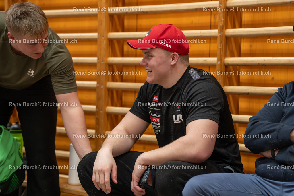 BUR05604 | René Burch leidenschaftlicher Fotograf aus Kerns in Obwalden.  Hier finden sie Sport, Landschaft und Natur Fotografie.
 - Realisiert mit Pictrs.com