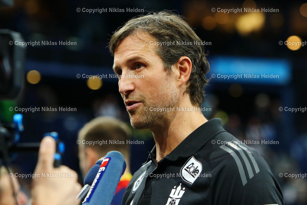 NH_Handball Sport Verein Hamburg_THWKiel_HandballBundesliga_110102024 | Torsten Jansen (Trainer, Handball Sport Verein Hamburg)Handball I Herren I Bundesliga (Daikin HBL) I Saison 2024-2025 I 6. Spieltag I HSV Hamburg - THW Kiel I 11.10.2024 I Barclays Arena