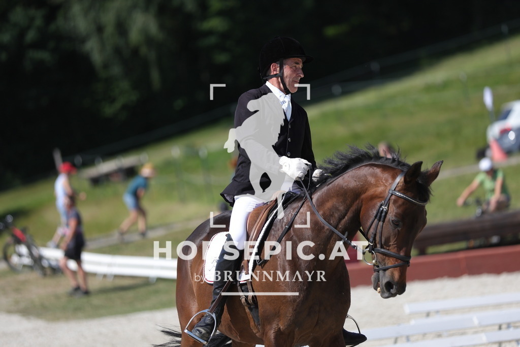 0P6A7612 | Willkommen bei Brunnmayr - Design & Fotografie – Ihrem Spezialisten für Reitturniere und Pferdeveranstaltungen in Oberösterreich, Salzburg und Bayern! Seit über 17 Jahren sind wir leidenschaftlich dabei.