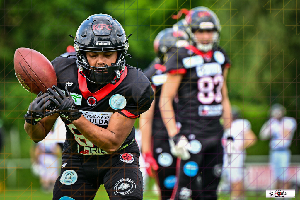 FD-Saints vs. Wetzlar Wölfe (47 von 205) | professionelle Sport- und Eventfotografie von Tomafocus – dynamische Bilder, emotionale Momente und hochwertige Aufnahmen für jeden Anlass. - Realisiert mit Pictrs.com