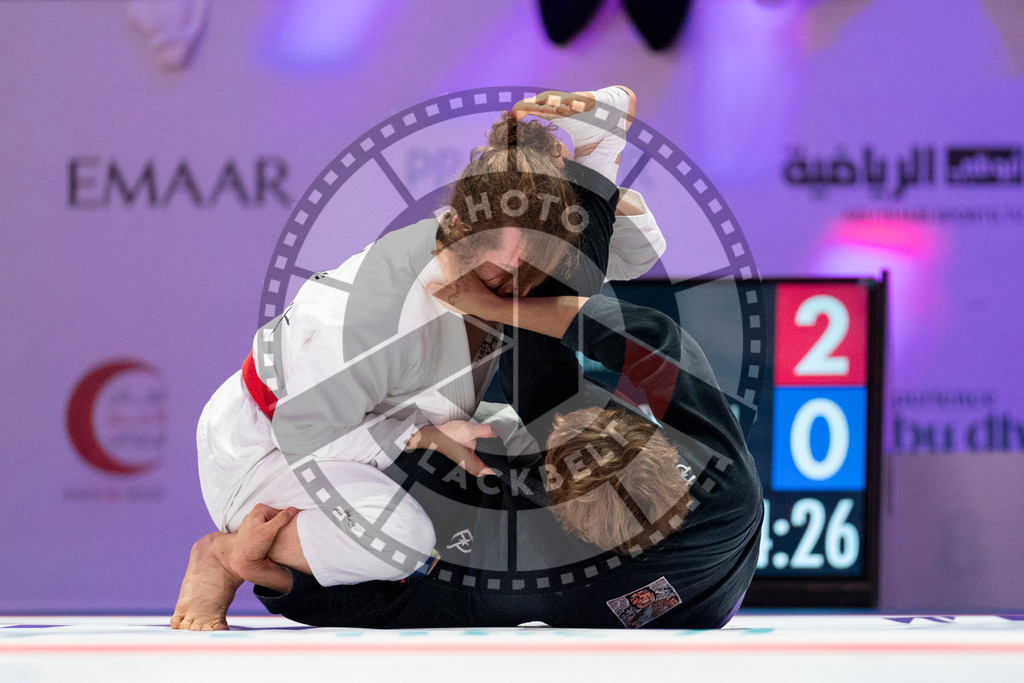 20231109PBB5614 | Fighters compete during the AJP World Professional Championship in the Mubadala Arena in Abu Dhabi, Arab United Emirates, on November 9, 2023.