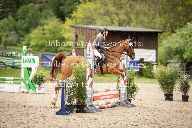 Bad_Meinberg_07433 | saradresslerfotografie - Realisiert mit Pictrs.com
