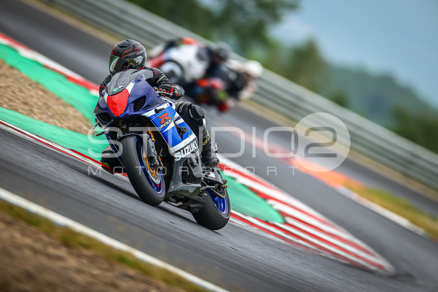 0098-260630MM-015_98 | Deine Full-Service-Agentur für ✔️Videoproduktionen und ✔️Motorsportfotografie Jetzt Angebot anfragen!