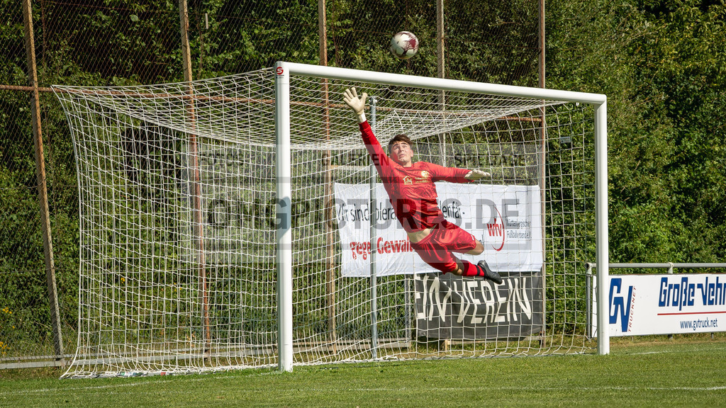 _OMG7966 | www.omgpictures.de, Sportfotograf, Verein, Fotograf, Baden Württemberg, Stuttgart, Heilbronn, omgpictures, Spieltag,  - Realisiert mit Pictrs.com