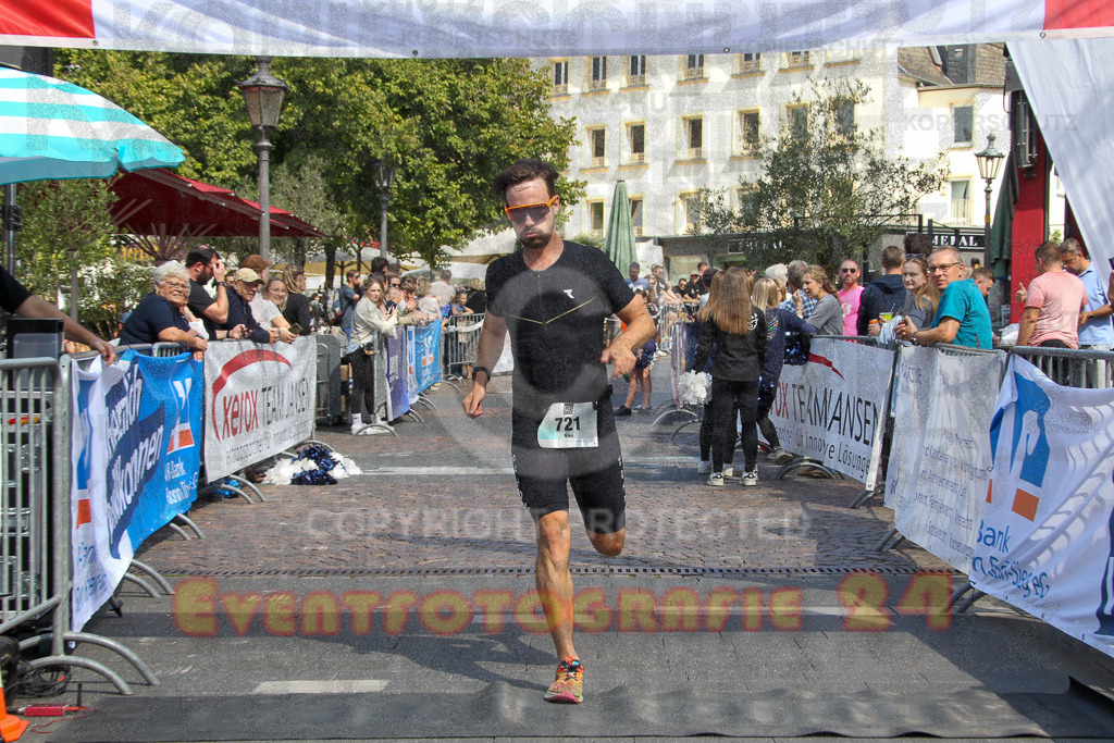 250824_1444_EV4_2132 | Sportfotografie im Rhein-Sieg Kreis, Köln, Bonn, NRW, Rheinland Pfalz, Hessen, etc. Unser Tätigkeitsfeld umfasst den Laufsport vom Volkslauf über den Marathon, Duathlon, Triathon bis zum Ultralauf wie Kölnpfad Ultra oder Schindertrail.