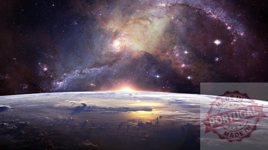 Earth planet sunrise reflecting on galaxy background | Earth's horizon at sunrise with spiral galaxy and stars filling the deep space - Realisiert mit Pictrs.com