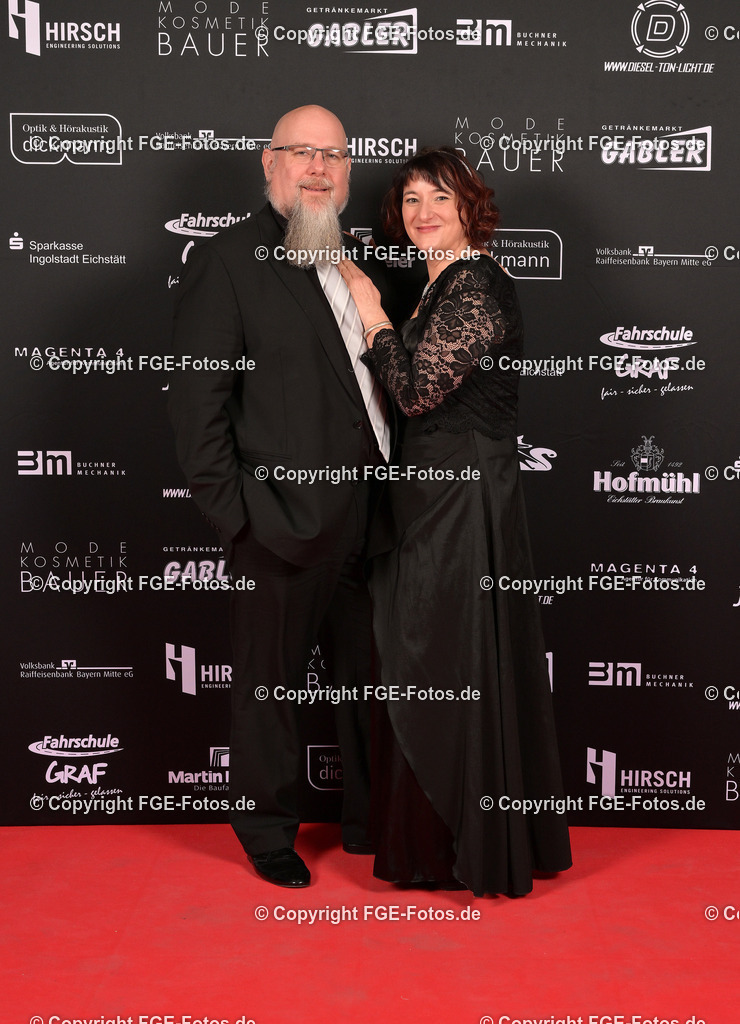 20240113-fge-fotos-0172 | Eröffnungsball der FGE am 13.01.2024 im Alten Stadttheater in Eichstätt. - Realisiert mit Pictrs.com