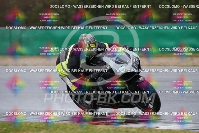 2024_09_14_PBK_23972 | Sportfotografie; SlowMotion; Video; Rennstrecke; Hafeneger; RSE; Speer; Trackday; Motorsportarena; Hockenheimring; Brno; Most; Barcelona; Valencia, Benny; Kaetzmer;