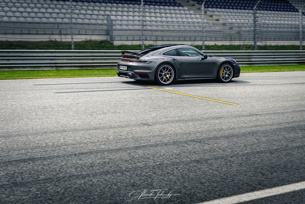 R6AT2458 _Alexander Tschuncky | Entdecken Sie die faszinierende Welt von Alexander Tschuncky Arts: Kreative Fotografie, atemberaubende Automobilkunst und hochwertiger Bilderdruck. Lassen Sie sich inspirieren! - Realisiert mit Pictrs.com