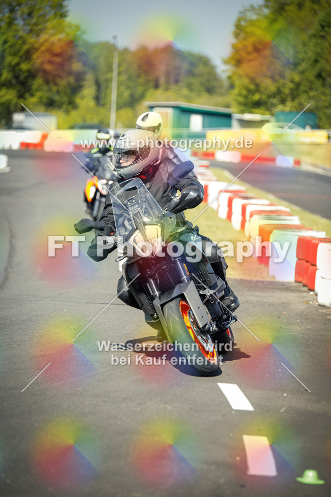 OBK_Mai_Volker_Adam-10364 | Hier findet Ihr Bilder von Touristenfahrten auf der Nürburgring Nordschleife oder von anderen Veranstaltungen die ich besucht habe. Viel Spass beim Durch Schauen 
