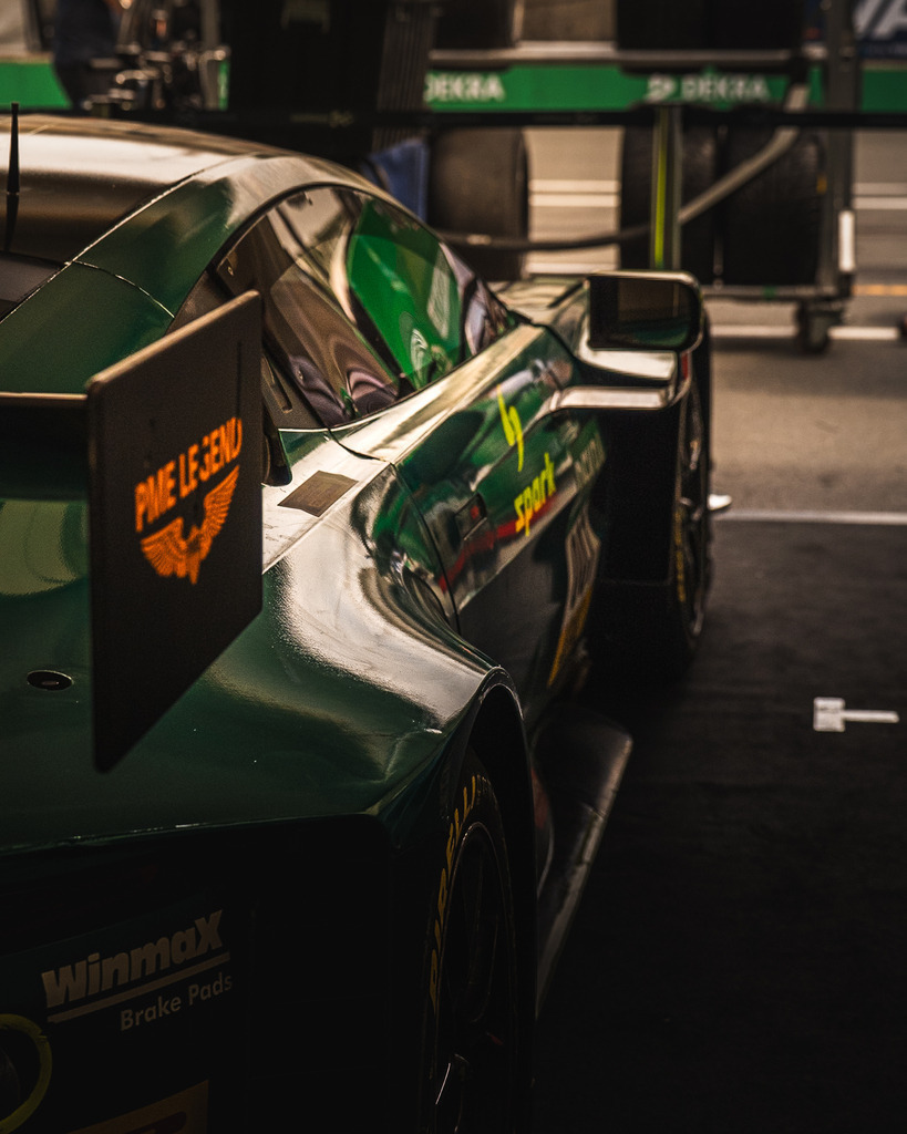 TXO05203 | Exklusive Motorsport-Fotografie aus Leipzig von TXO Media – für Rennfahrer, Teams & Sponsoren. Sausemuth liefert starke Bilder, die Emotion zeigen. Jetzt buchen & glänzen! - Realisiert mit Pictrs.com