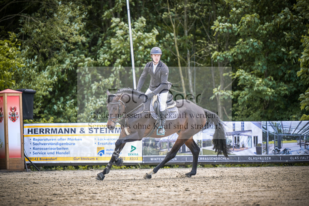 DOS_5146 | Entdecke hochwertige Reitturnierfotos von Foto Oger. Professionell, emotional und authentisch – jetzt Lieblingsmomente im Shop bestellen.Deutschlandweite Turnierfotografie. - Realisiert mit Pictrs.com