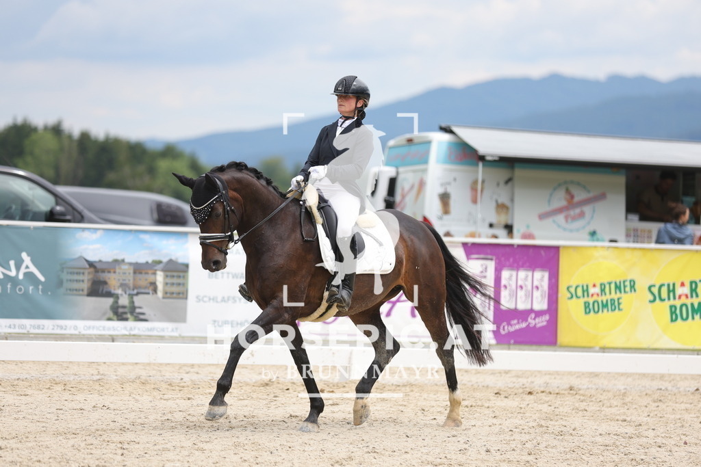 0P6A4996 | Willkommen bei Brunnmayr - Design & Fotografie – Ihrem Spezialisten für Reitturniere und Pferdeveranstaltungen in Oberösterreich, Salzburg und Bayern! Seit über 17 Jahren sind wir leidenschaftlich dabei.