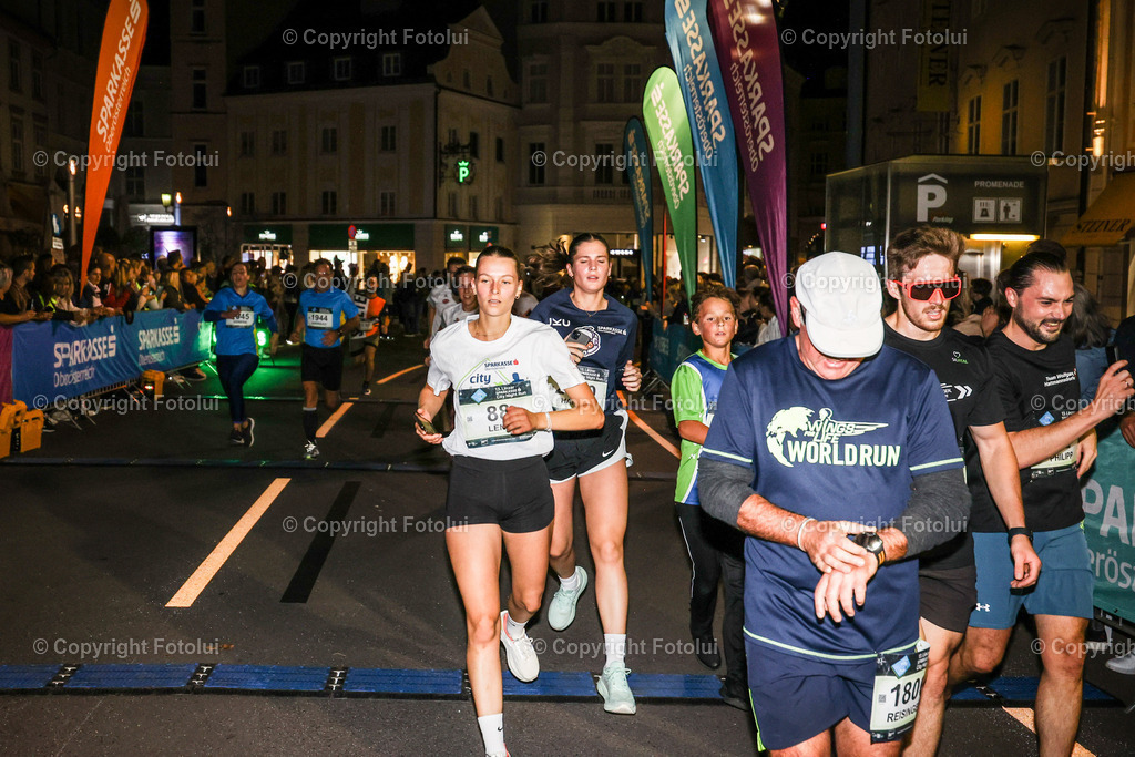 A-BINDER_20240926_0181 | Linz  AUSTRIA,26.Sept..2024 -Night Run Linz, Image shows Photo: Sportmediapics.com/ Manfred Binder
