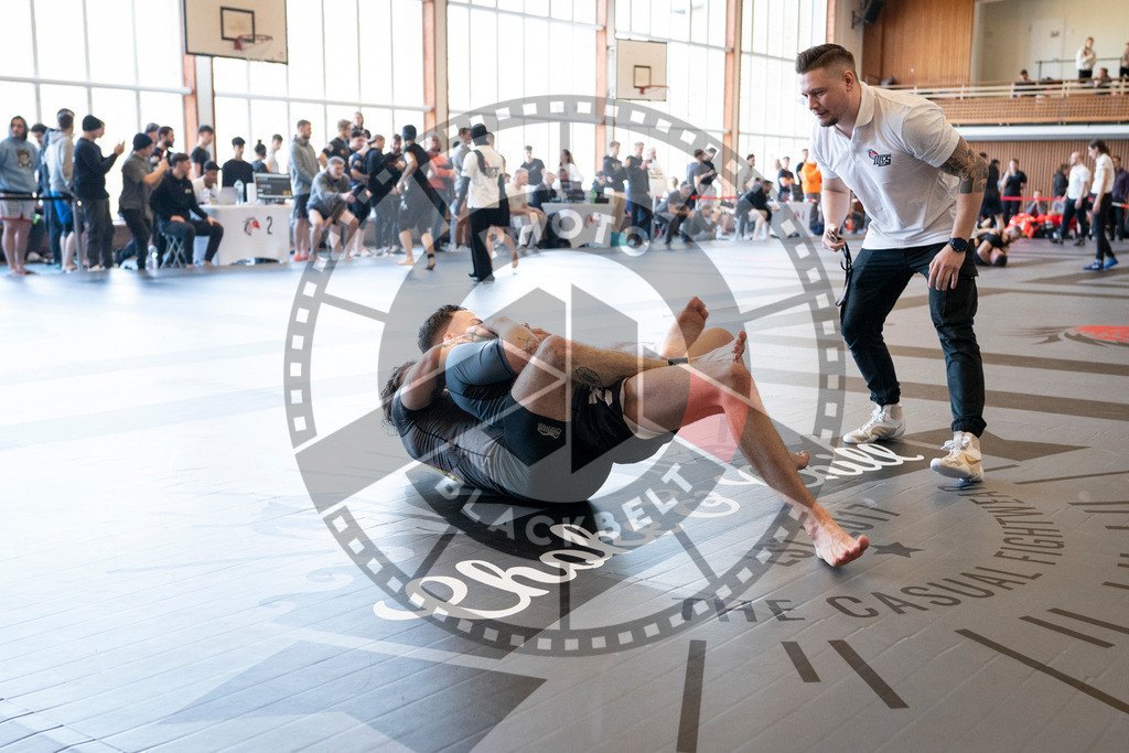 20240309PBB5231 | Fighters compete during the International Luta Livre (ILLCS) Spring Championship in Hannover, Germany, on March 9, 2024.