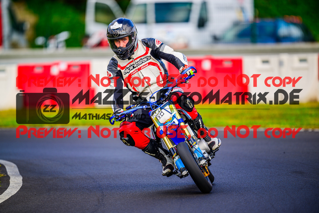 MaZZes_FotoMatrix_240917_6007705_7774 | 6_SBK