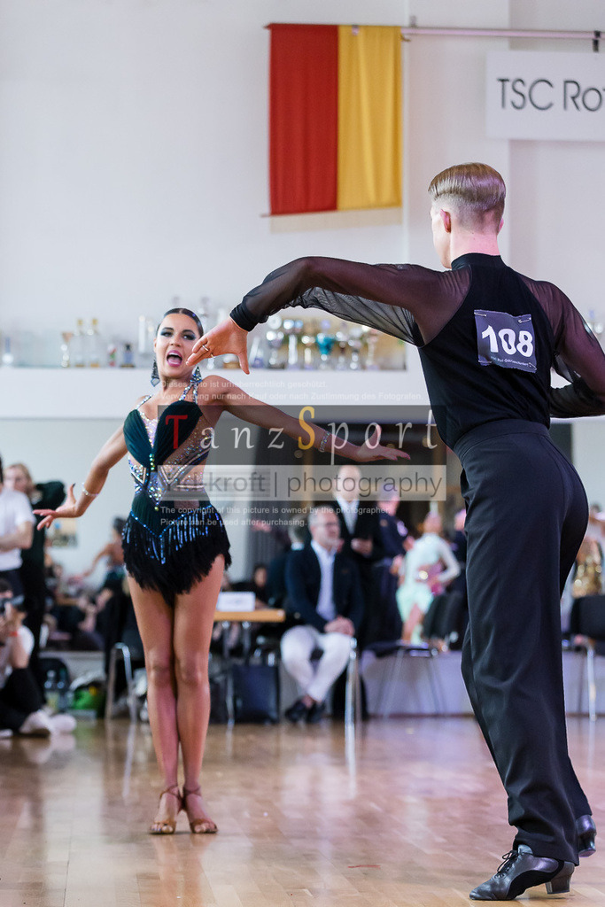 20240616_D-Cup-HGR-Latein_3073 | Tanzsportbilder, Standardtanz, Lateintanz, WDSF, DTV, LTVB, dancecomp, goc, hessen tanzt, blaues band der spree, walzer, tango, wiener walzer, slowfox, quickstepp, samba, rumba, cha-cha-cha, paso doble. jive, hd-kroft photography, turniertanzsport