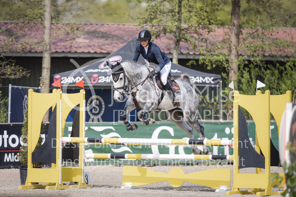 220426_Mühlen_SprPfA2-217 | Late Entry Mühlen
26.04.2022
02 Springpferde-A** 4-6j