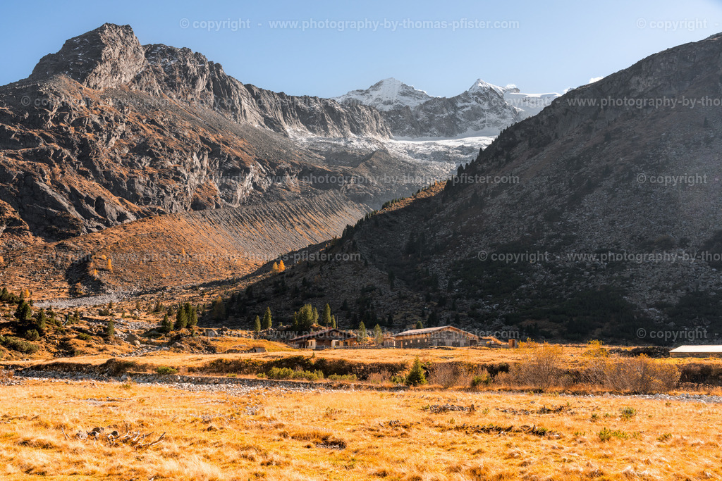 Waxegg Alm Zemmgrund Zillertaler Alpen  copyright  Thomas Pfister-2 | PHOTOGRAPHY BY THOMAS PFISTER