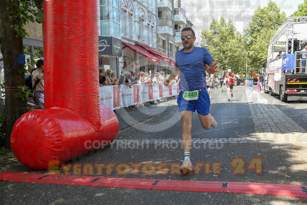 250621_1202_EX1_4682 | Sportfotografie im Rhein-Sieg Kreis, Köln, Bonn, NRW, Rheinland Pfalz, Hessen, etc. Unser Tätigkeitsfeld umfasst den Laufsport vom Volkslauf über den Marathon, Duathlon, Triathon bis zum Ultralauf wie Kölnpfad Ultra oder Schindertrail.