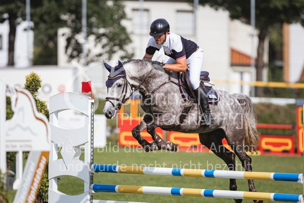 240719_LC_SprPf-A1-104 | Deine schönsten Turniermomente als professionelle Fotos! Entdecke hochwertige Pferdesport-Fotografie im Online-Shop. Jetzt Fotos finden & bestellen!