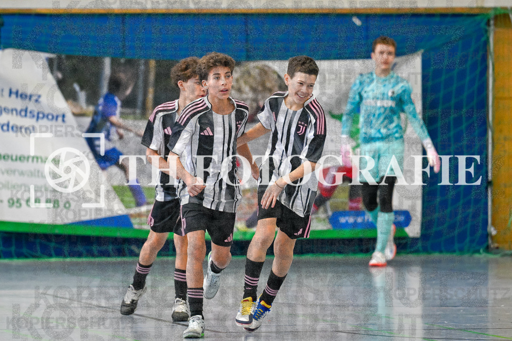 GER, Juventus Turin - SC Freiburg, Fussball, U14 Hallenturnier, PS-Immo-Cup 2026, 18.01.2026 | Juventus, Freiburg