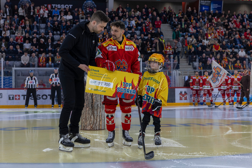 EHCB vs SCB 20260312_wb-3875 | Sportbilder, Sportfotograf, Hochzeits- und Eventfotografin, Flugshows, Portraits und Tiershooting, Aviation, Downhill, Nationalleague, Swissleague, International